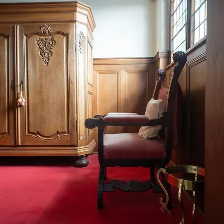 Gemütliches In Stylischer Stadtvilla *