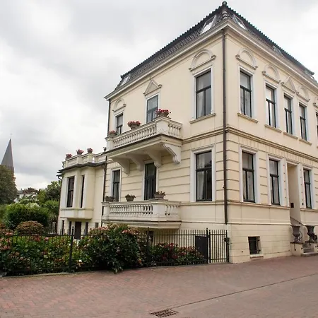 Апартаменты Gemuetliches In Stylischer Stadtvilla