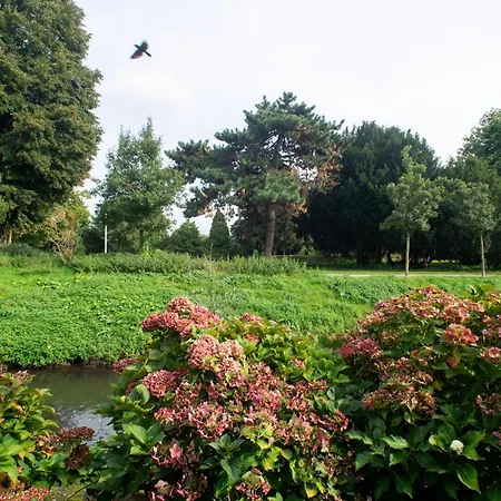 Gemütliches In Stylischer Stadtvilla