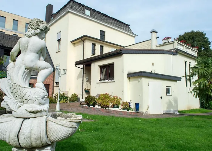 Gemuetliches In Stylischer Stadtvilla * 戈赫