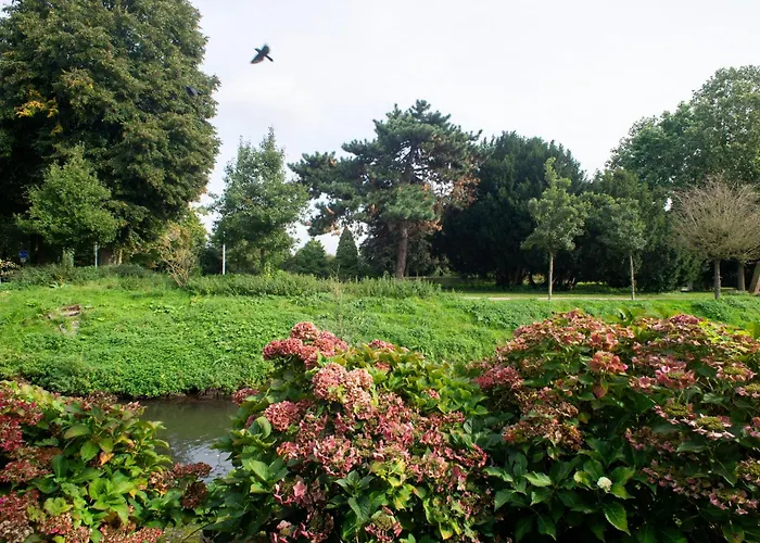 Gemuetliches In Stylischer Stadtvilla